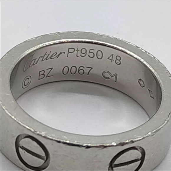 Cartier love ring platinum 1 diamond - Picture 8 of 14